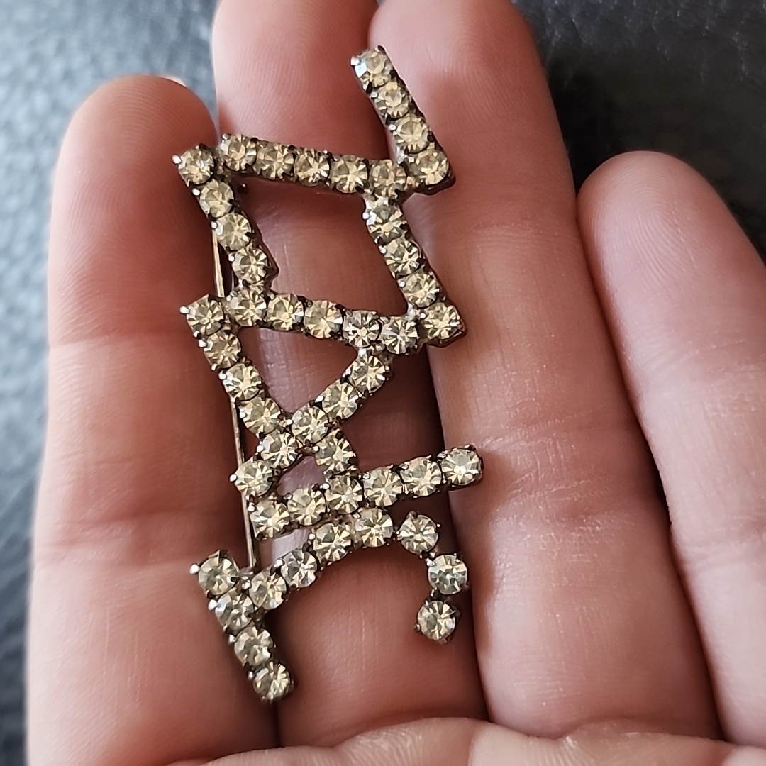 Vtg Brooch